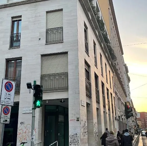 Bocconi 1 Bdr With Style * 밀라노